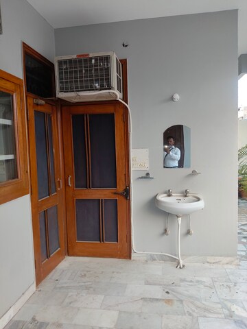 Living Room in 3 BHK Independent House at Sector 4 – for Rent
