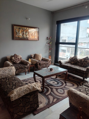 Living Room in 3 BHK Independent House at Sector 4 – for Rent