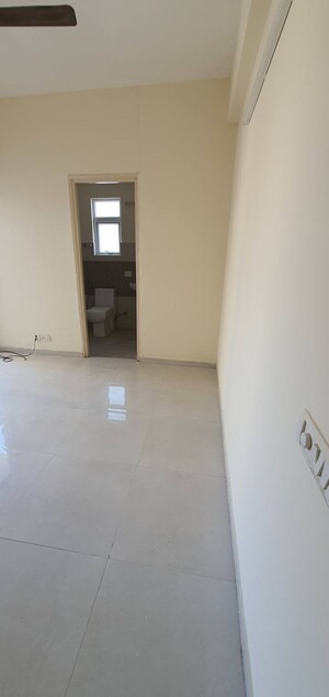 Room in 2 BHK Apartment at GLS Arawali Homes, Sohna Sector 4 – for Sale