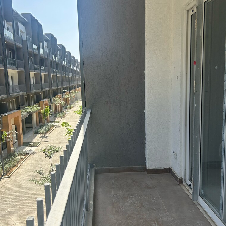 Balcony, smart-world-orchard 3 Bedroom 1600 Sq.Ft. Builder Floor In Sector 61 Gurgaon 8693772