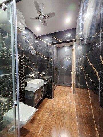 Attached Bathroom in 3 BHK Apartment at Marine Drive – for Sale