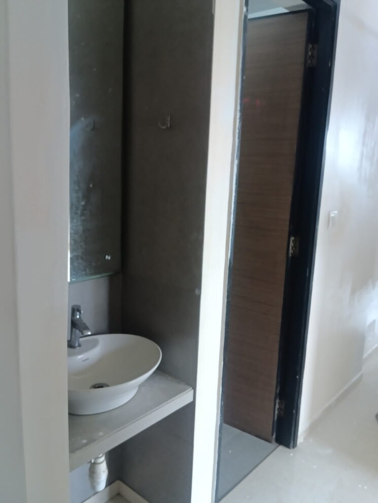 Bathroom, the-wadhwa-anmol-fortune 2 Bedroom 921 Sq.Ft. Apartment In Goregaon West Mumbai 8693806