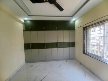 Room in 3 BHK Apartment at Fortune Residency Hi Tech City, Hi Tech City – for Rent