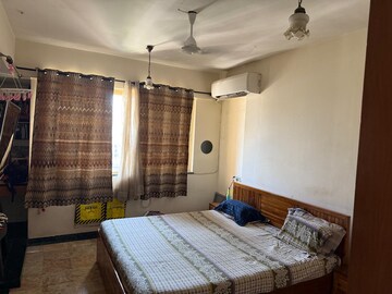 Bedroom in 2 BHK Apartment at Hiranandani Glen Croft, Powai – for Rent