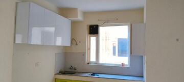 Room in 2.5 BHK Builder Floor at Smart World Gems, Sector 89 – for Rent