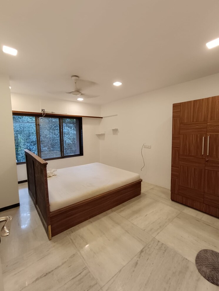Living Room, pr-hira 3 Bedroom 1080 Sq.Ft. Apartment In Khar West Mumbai 8693930
