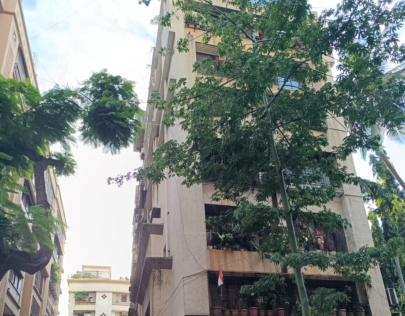 3 BHK Apartment For Sale in PR Hira