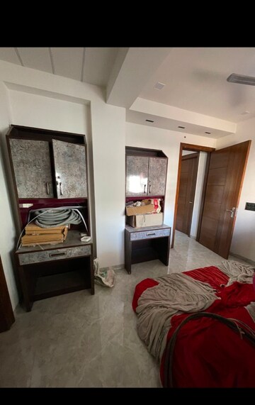 Bedroom in 3 BHK Builder Floor at RWA Residential Society Sector 46, Sector 46 – for Rent