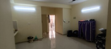 Room in 2 BHK Apartment at Pyramid Elite, Sector 86 – for Rent