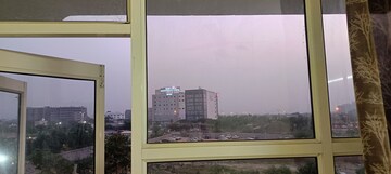 2 BHK Apartment For Rent in Pyramid Elite, Sector 86