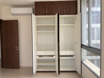 Furnished Amenities in 2 BHK Apartment at Piramal Vaikunth, Balkum Pada – for Sale