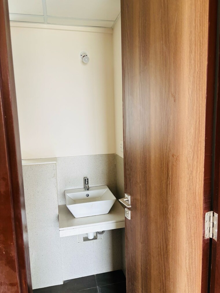 Bathroom, piramal-vaikunth 2 Bedroom 708 Sq.Ft. Apartment In Balkum Pada Thane 8694051