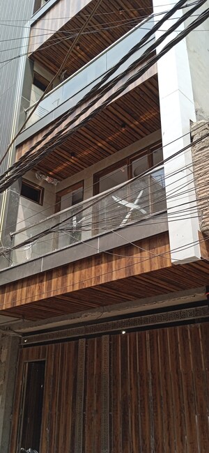 3 BHK Builder Floor For Sale in Igi Airport Area