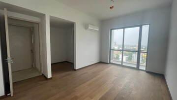 Room in 3 BHK Apartment at Vatika Sovereign Next, Sector 82a – for Sale