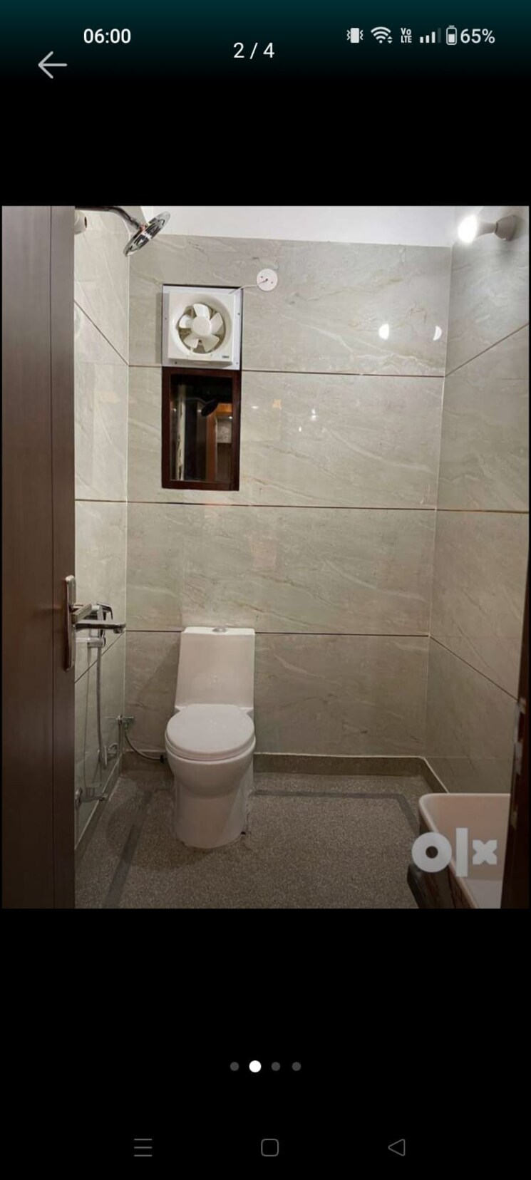 Bathroom, palam vihar extension 2 Bedroom 1200 Sq.Ft. Builder Floor In Palam Vihar Extension Gurgaon 8694066
