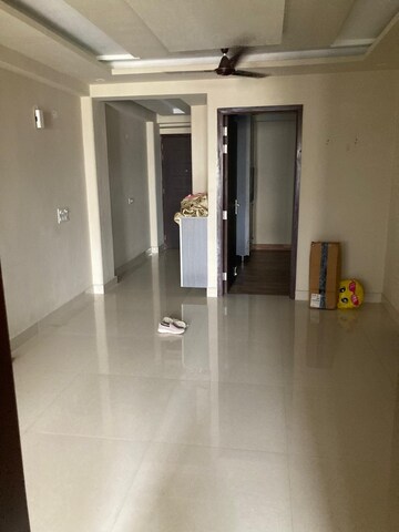 Room in 2 BHK Builder Floor at Palam Vihar Extension – for Rent