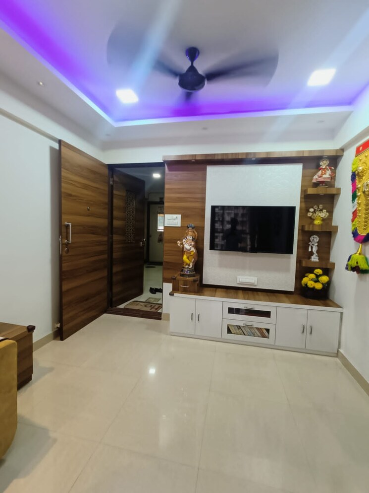 Living Room, soham-tropical-lagoon 3 Bedroom 1500 Sq.Ft. Apartment In Ghodbunder Road Thane 8694081
