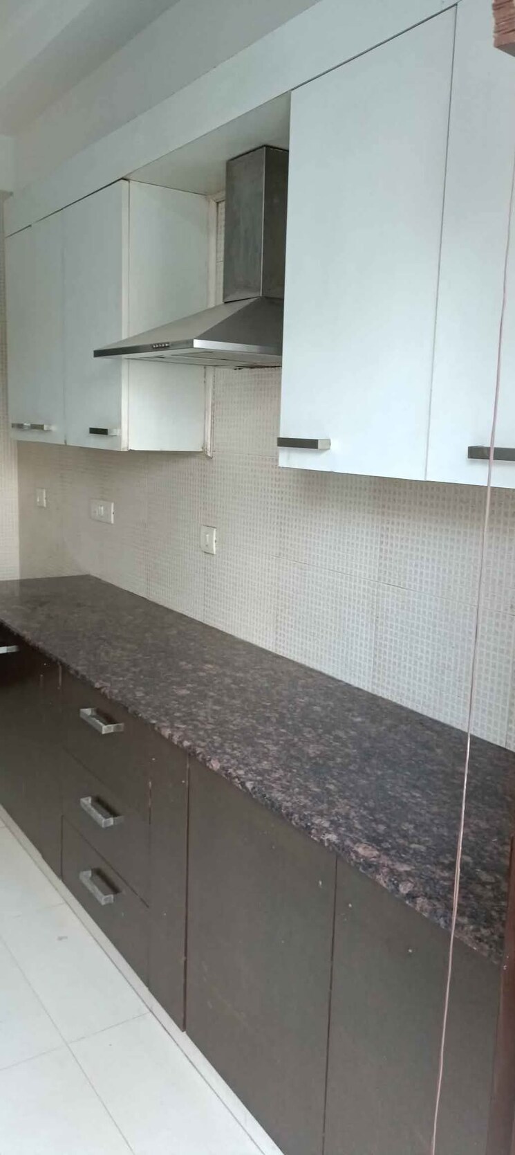 Kitchen, sector 9 3 Bedroom 250 Sq.Yd. Builder Floor In Sector 9 Gurgaon 8694122