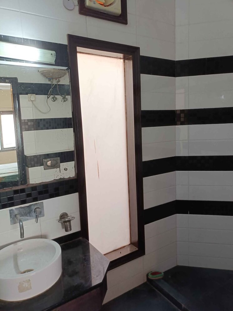 undefined, sector 9 3 Bedroom 250 Sq.Yd. Builder Floor In Sector 9 Gurgaon 8694122