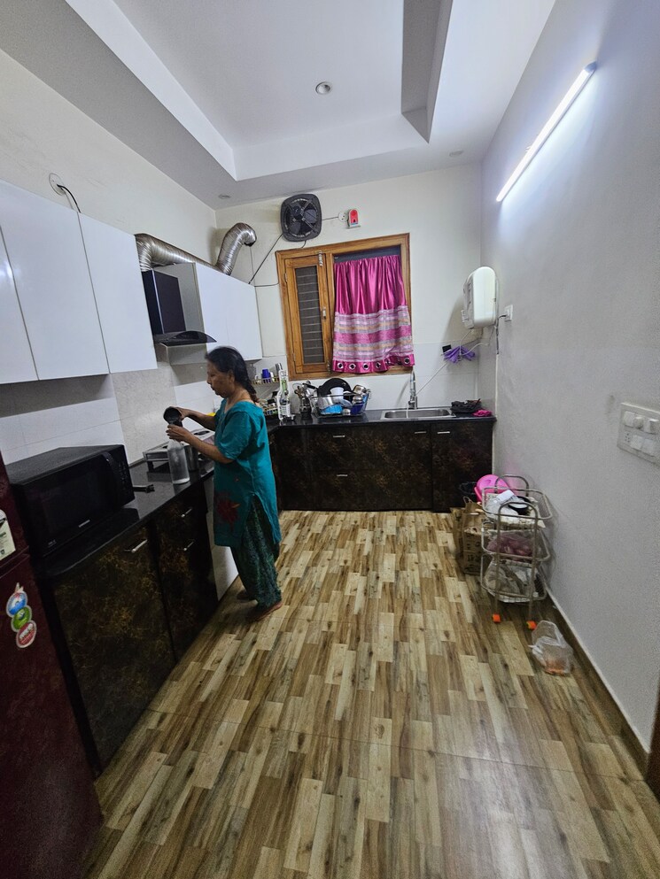 Master Bedroom, sector 7 2 Bedroom 154 Sq.Yd. Builder Floor In Sector 7 Gurgaon 8694128