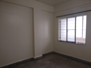 Room in 1 BHK Apartment at Kalpanamati CHS, Aundh – for Rent