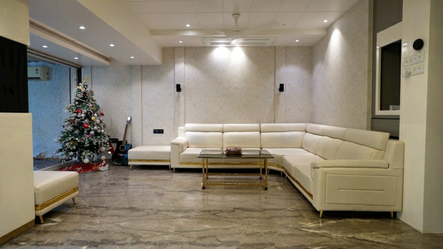 4 BHK + Extra Room 4000 Sq.Ft. Villa in Hiranandani Gardens Eden Bungalows