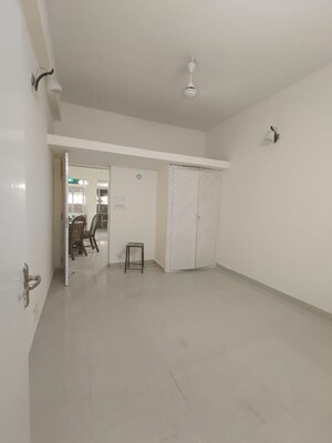 Room in 2 BHK Builder Floor at Safdarjung Enclave – for Sale