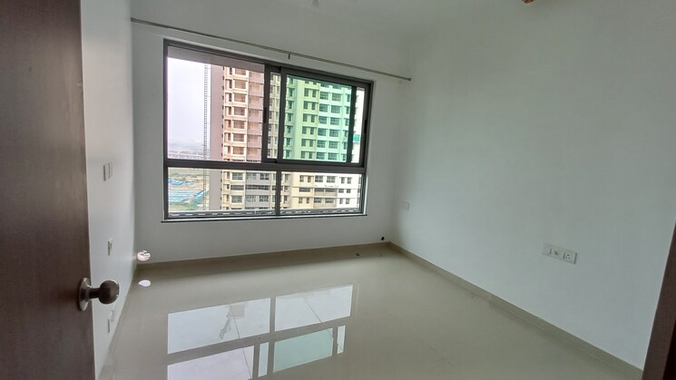 Bedroom, kalpataru-immensa 3 Bedroom 1133 Sq.Ft. Apartment In Kolshet Road Thane 8694153