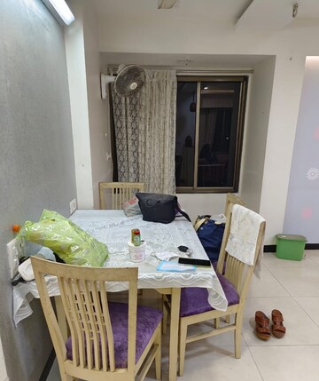 Master Bedroom in 3 BHK Apartment at Neelkanth Greens, Manpada – for Rent