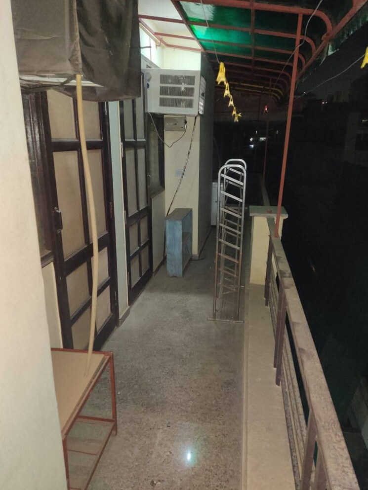 undefined, sector 7 2 Bedroom 160 Sq.Yd. Builder Floor In Sector 7 Gurgaon 8694174