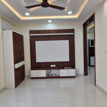 Room in 3 BHK Builder Floor at Kondapur – for Rent