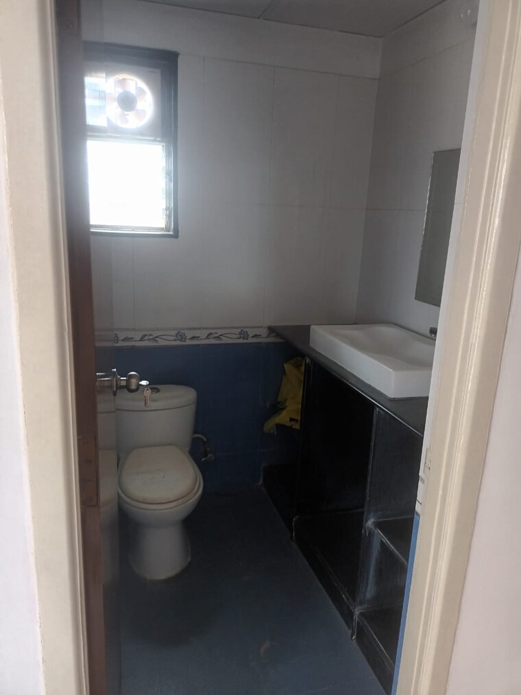 Bathroom, prestige-monte-carlo 3 Bedroom 1860 Sq.Ft. Apartment In Yelahanka Bangalore 8694213