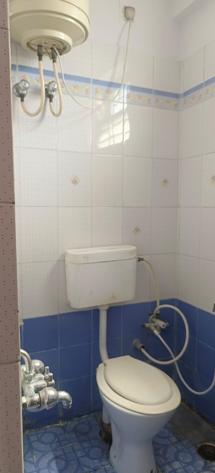 Bathroom, shravanthi-raffle 2 Bedroom 1250 Sq.Ft. Apartment In Jp Nagar Bangalore 8694234