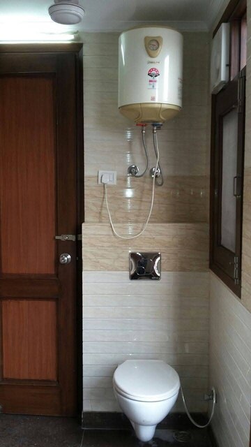 Bathroom in 2 BHK Builder Floor at Malviya Nagar – for Rent