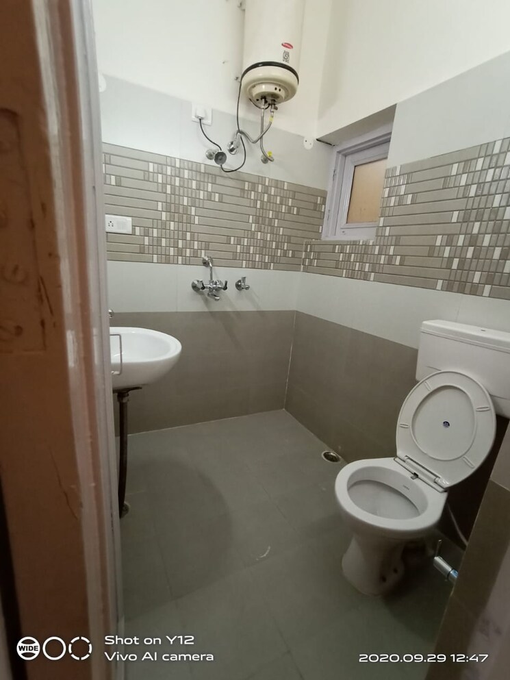 Bathroom, sector 37 2 Bedroom 1800 Sq.Ft. Independent House In Sector 37 Chandigarh 8694264