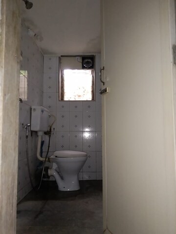Bathroom in 1 BHK Apartment at Krishna Apartments Chedda Nagar, Chedda Nagar – for Rent