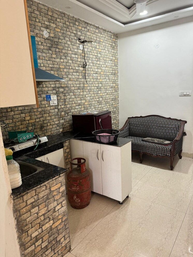 Living Room, sector 38 1.5 Bedroom 700 Sq.Ft. Independent House In Sector 38 Chandigarh 8694271