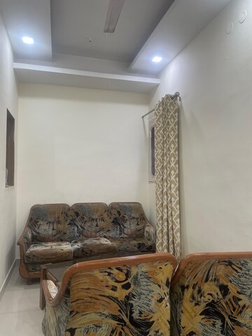Living Room in 2 BHK Independent House at Sector 45 – for Rent