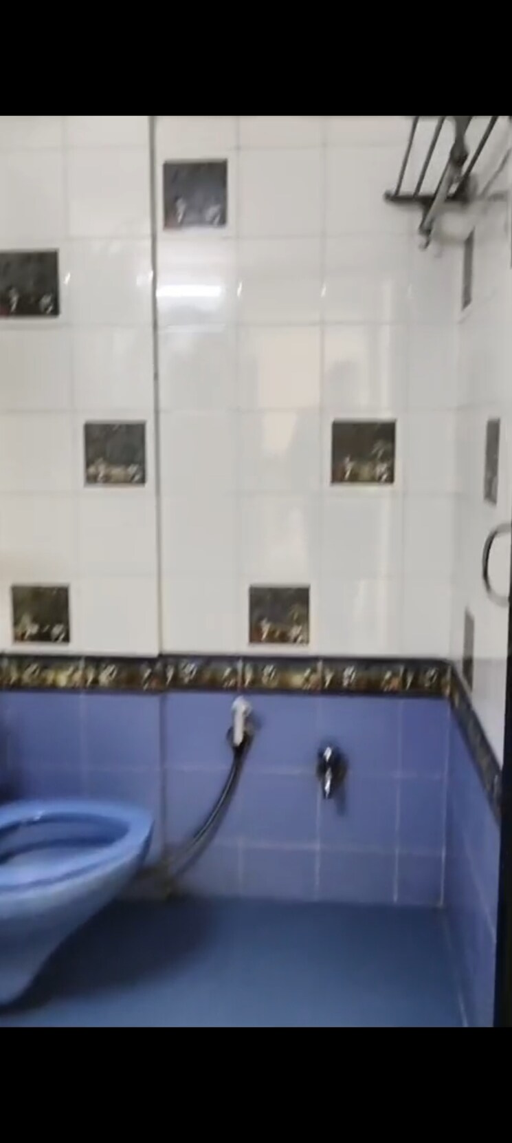 Bathroom, pradnya-apartment-vakola 1 Bedroom 450 Sq.Ft. Apartment In Vakola Mumbai 8694281