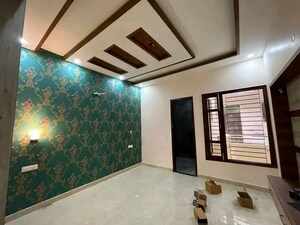 Room in 3 BHK Villa at Sector 10 Greater Noida – for Sale