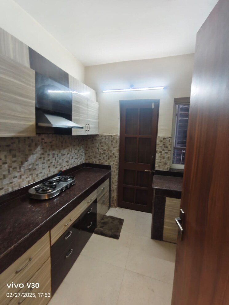 Kitchen, mp nagar 3.5 Bedroom 2000 Sq.Ft. Apartment In Mp Nagar Bhopal 8694313