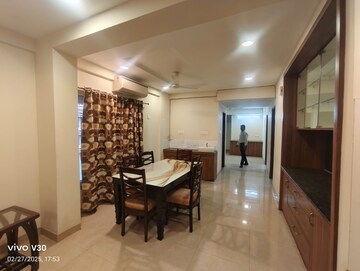 Living Room in 3.5 BHK Apartment at Mp Nagar – for Rent