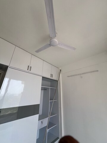 Furnished Amenities in 1 RK Apartment at AVL 36 Gurgaon, Sector 36 – for Sale