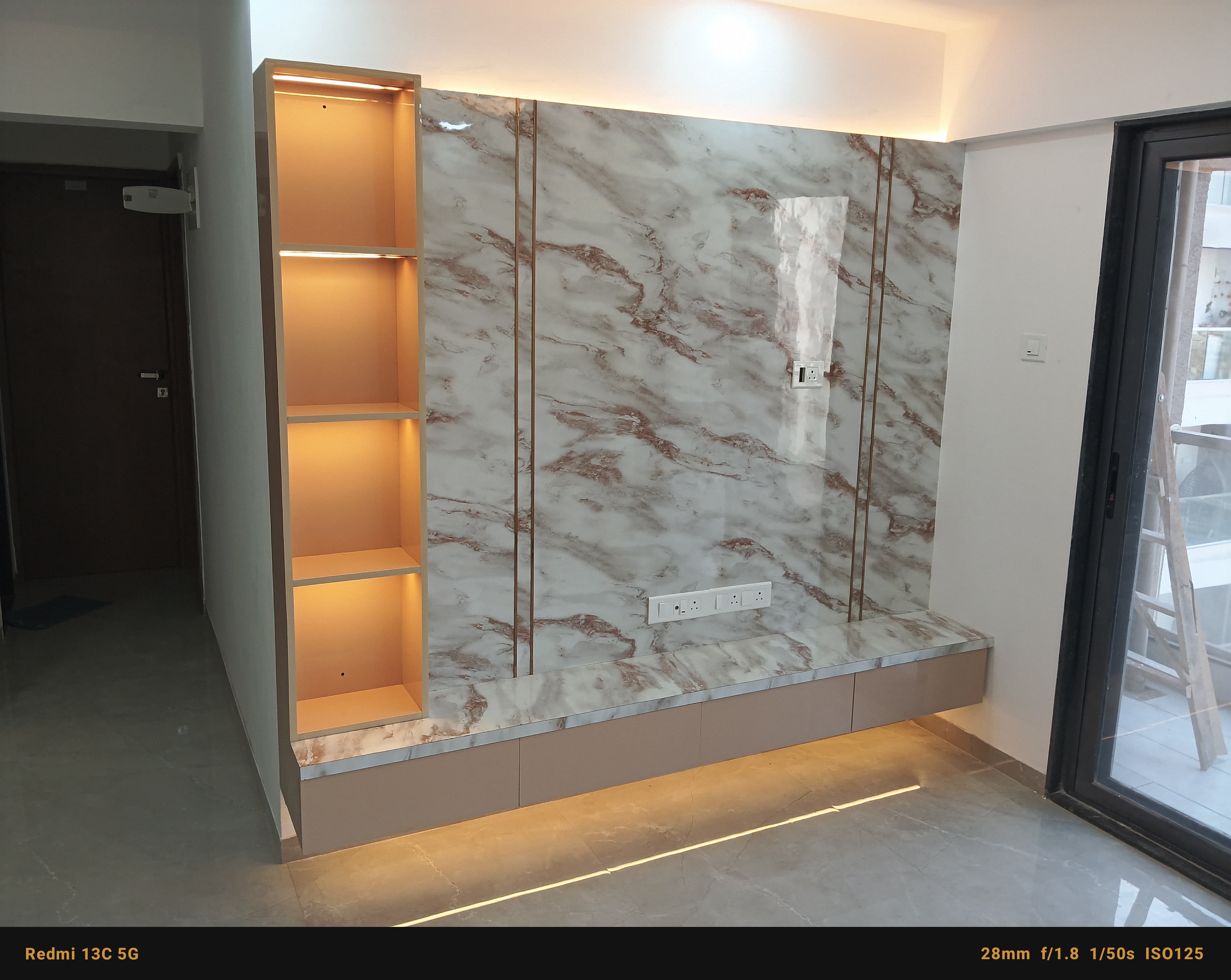 2 BHK 698 Sq.Ft. Apartment in Unique Legacy Royale