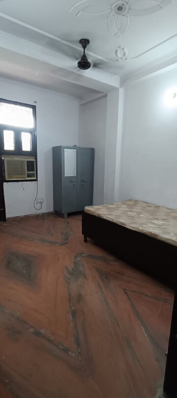 2 BHK Builder Floor For Rent in New Ashok Nagar