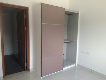Room in 3.5 BHK Apartment at Prestige Elysian, Bannerghatta Road – for Sale