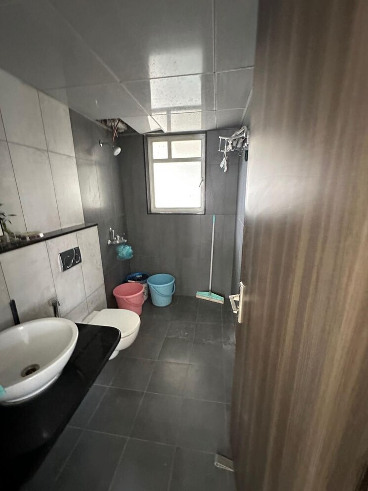 Bathroom, kolte-patil-24k-sereno 3 Bedroom 1350 Sq.Ft. Apartment In Baner Pune 8694351