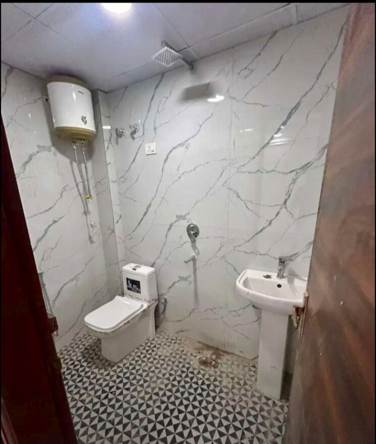 Bathroom, mehrauli 2 Bedroom 900 Sq.Ft. Builder Floor In Mehrauli Delhi 8694377