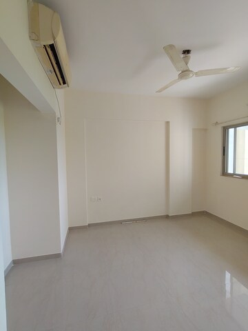 Room in 1 BHK Apartment at Lodha Casa Rio, Dombivli East – for Rent