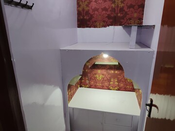 Furnished Amenities in 3 BHK Apartment at Hazratganj – for Rent